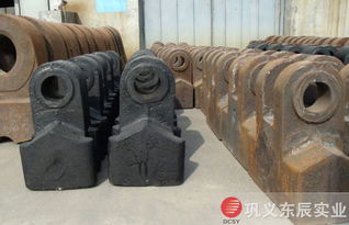 東辰可定制各種規格的耐磨錘頭