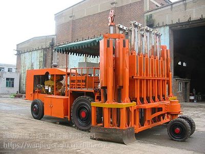 水泥路多錘頭破碎機(jī)價(jià)格碎石化技術(shù)江西撫州上饒鷹潭九江南昌宜春濰坊萬潔